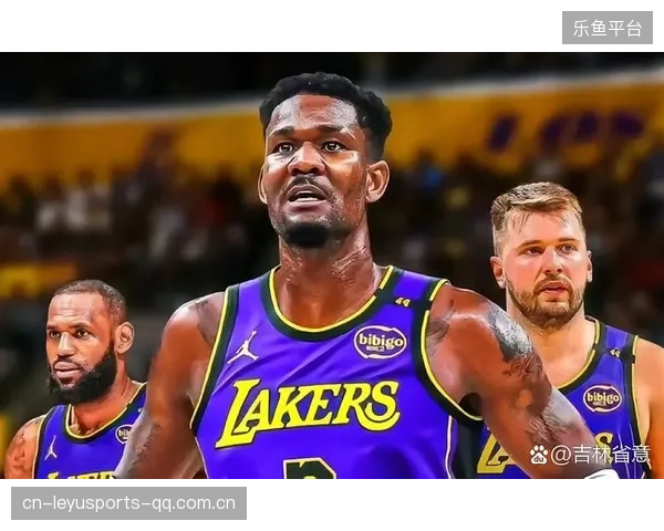 凯斯勒强硬扣篮，格莱姆斯抢断！湖人11-4攻击波打停勇士——NBA赛场上的“逆袭之夜”
